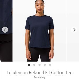 Lululemon navy T-shirt